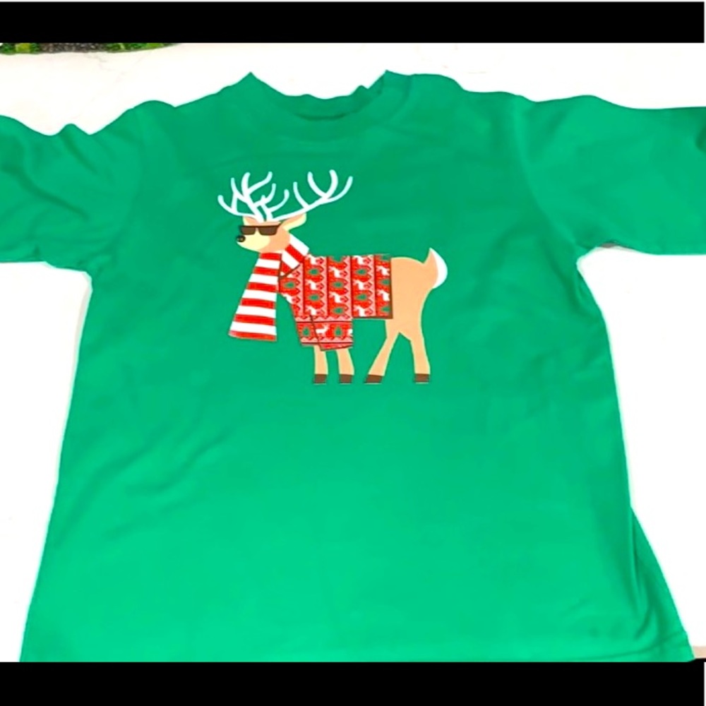 Rarely Worn CWD Kids Christmas Long Sleeve T-Shirt
